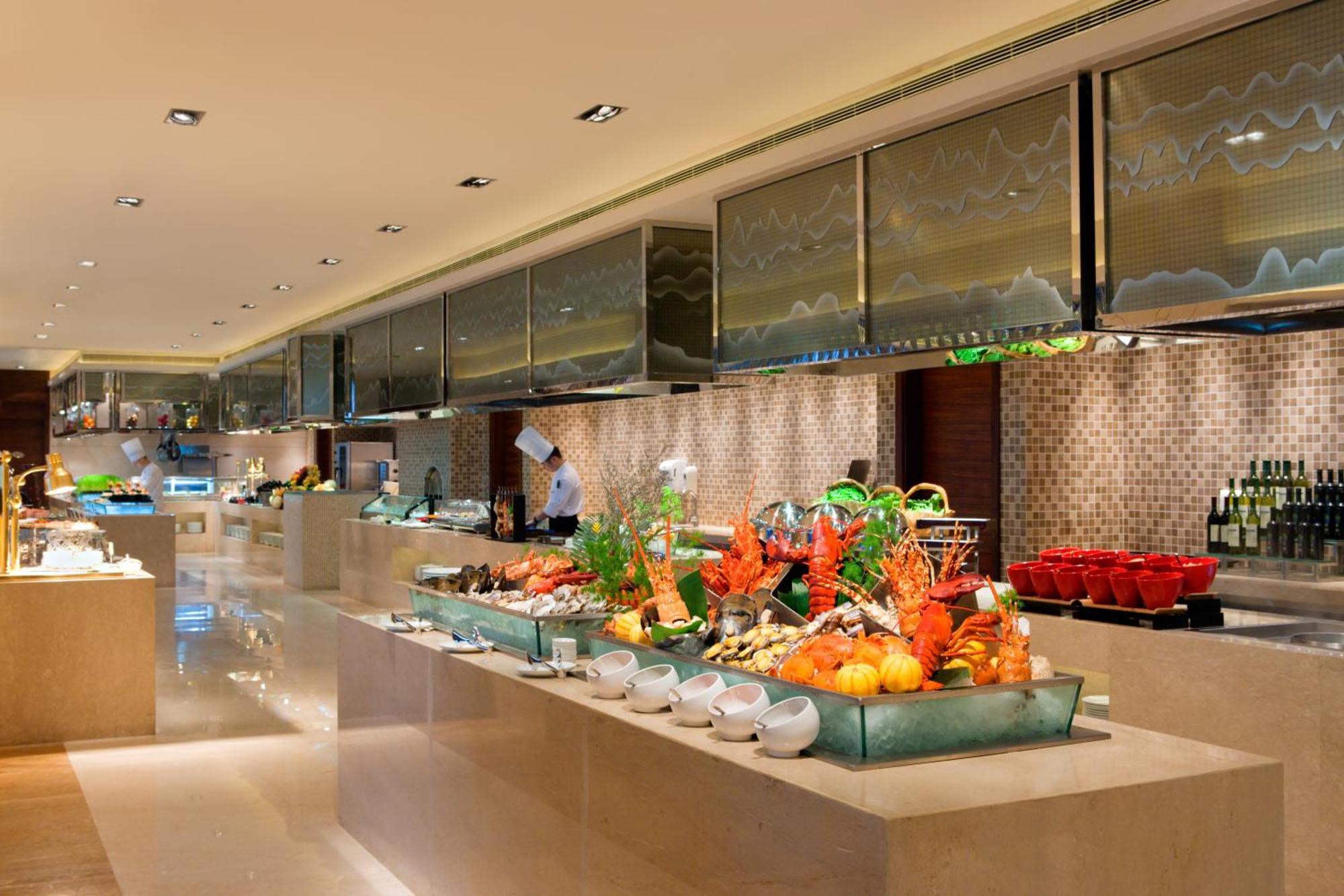 Radisson Blu Plaza Chongqing - Free 2 Bottle Of Local Beer Per Room During Stay Kültér fotó
